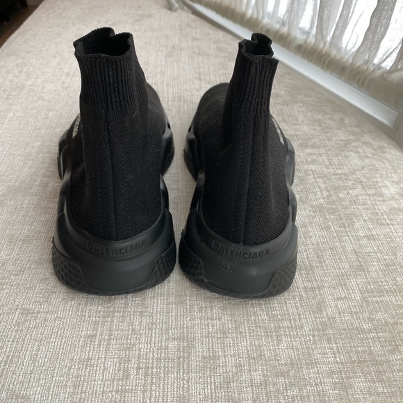 AUTHENTIC Balenciaga all black WORN ONCE ONLY! Amazing condition. Size 6 women - Picture 3 of 5